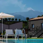 Kepos Etna Relais & Exclusive فندق 4*