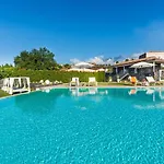 Kepos Etna Relais & Exclusive فندق سانتا فينيرينا